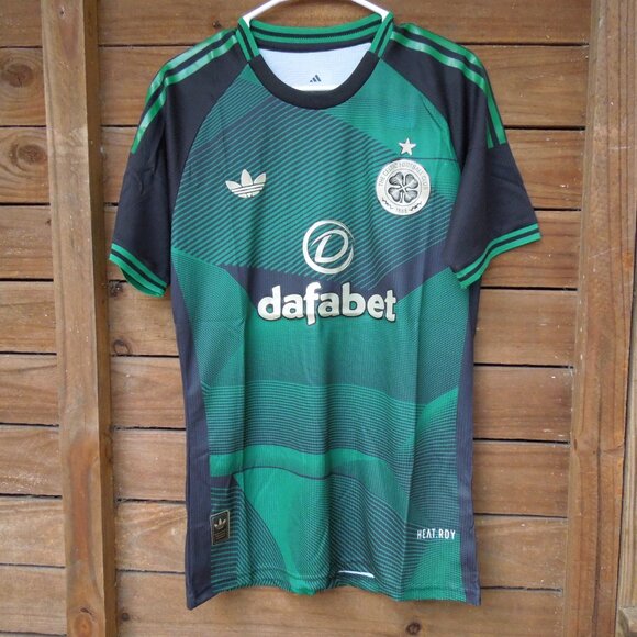 Glasgow Celtic soccer jersey, large, adidas, 25/26 - Picture 6 of 9